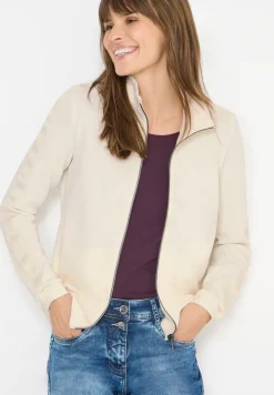 Softe Jacke mit Tapedetail