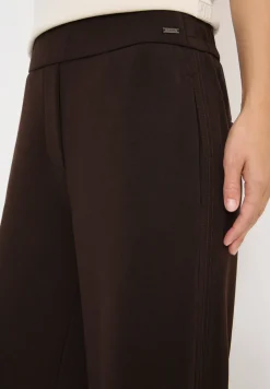 Softe Hose mit Gallonstreifen