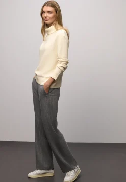 Softer Rollkragenpullover