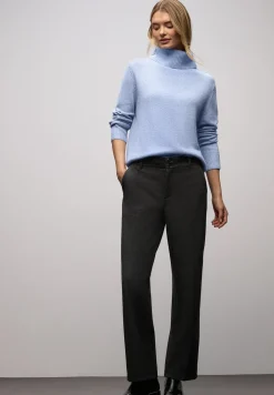 Softer Rollkragenpullover