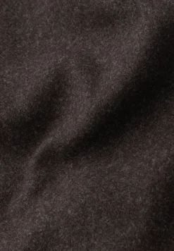 Softer Schal mit Dekosteinen