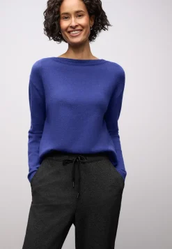 Softer Basic Pullover