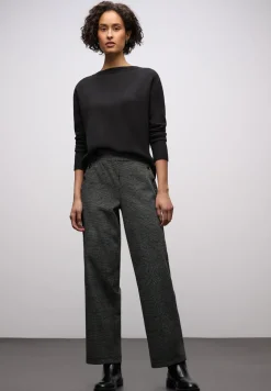 Softer Basic Pullover