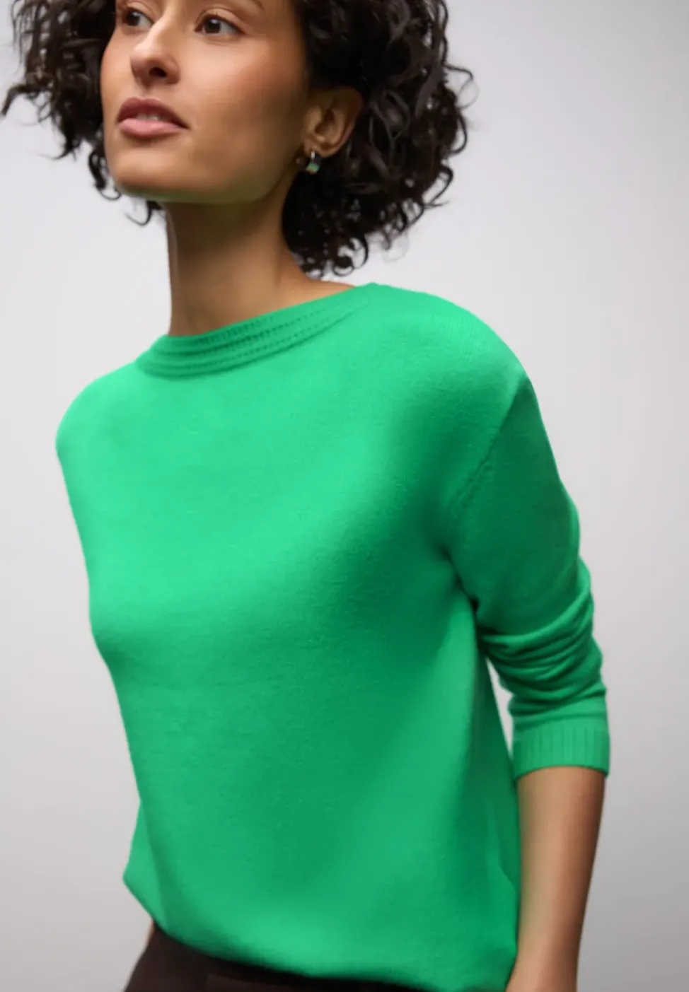 Softer Basic Pullover