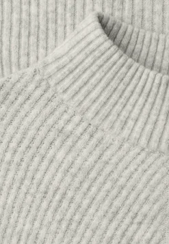 Softer Strukturpullover