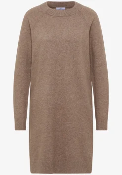 Softes Strickkleid