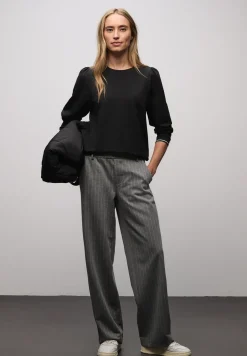 Softes Shirt mit Rippdetails