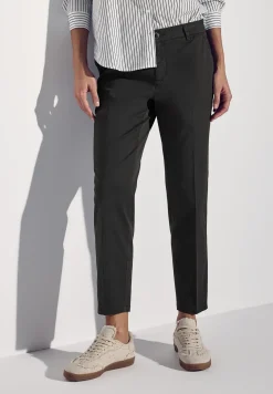 Softe Twill Chino