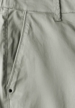 Softe Twill Chino