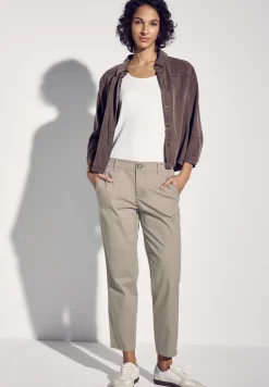 Softe Twill Chino