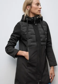Softshelljacke mit Details