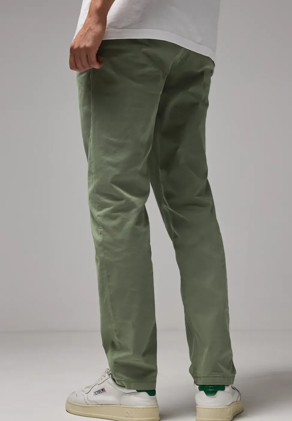 Sommer Chino