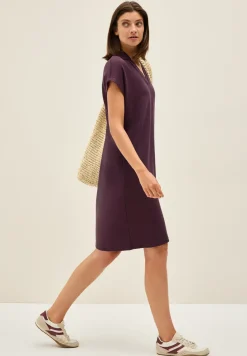 Sommerliches Strick-Kleid