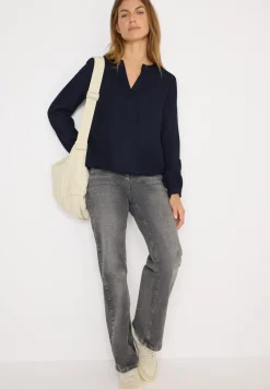 Split Neck Bluse