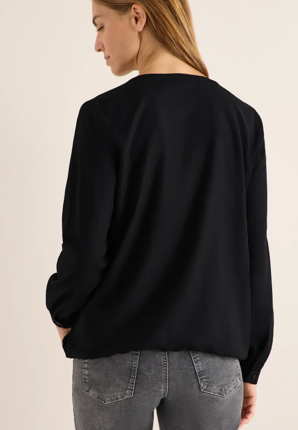 Split Neck Bluse