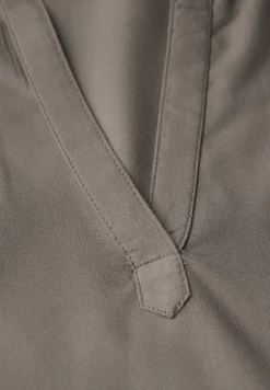 Split Neck Bluse in Unifarbe