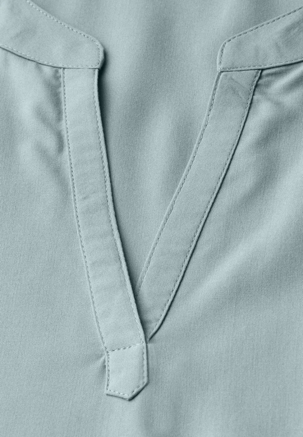 Split Neck Bluse in Unifarbe