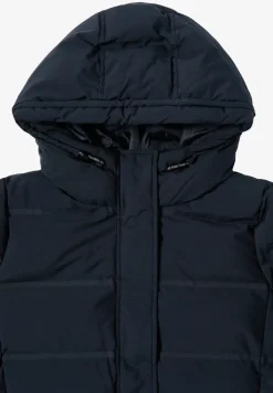 Sportive Jacke mit Kapuze