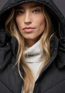 Steppjacke in Midi-Länge