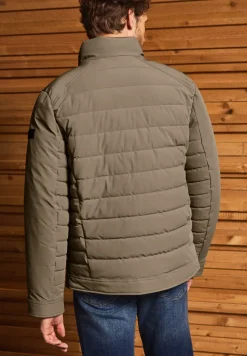 Steppjacke mit Stehkragen