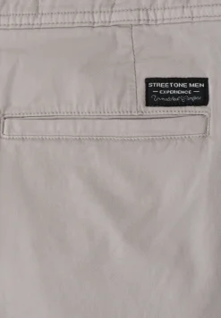 Straight Leg Chino in leichter Qualität