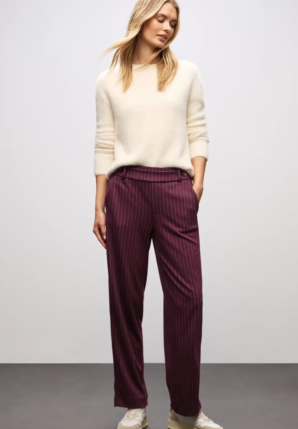 Straight Leg Hose