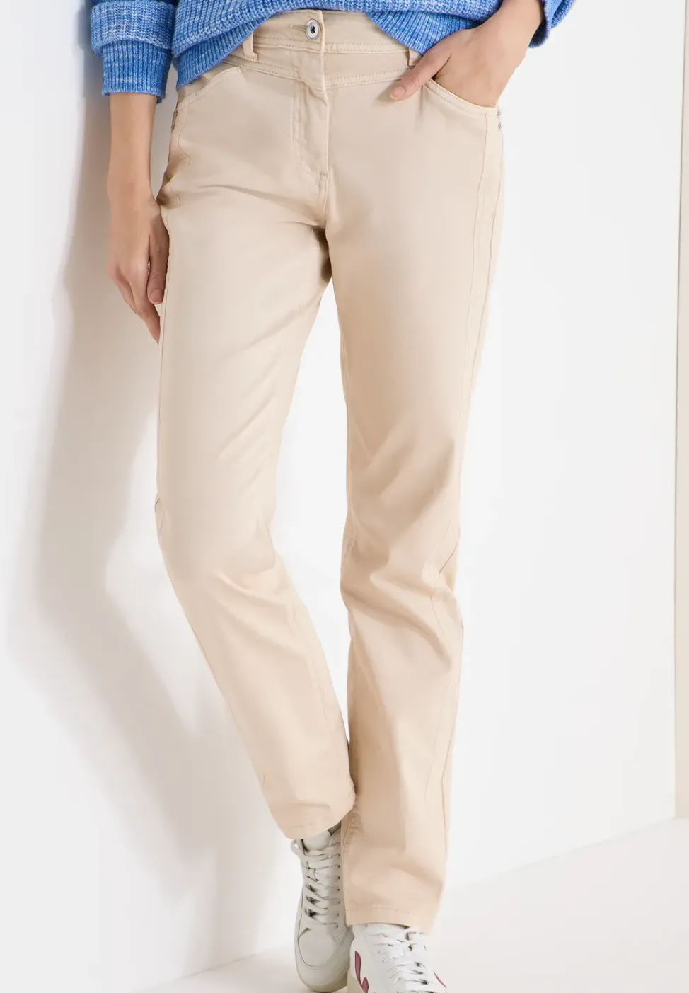 Straight Leg Hose