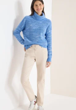 Straight Leg Hose