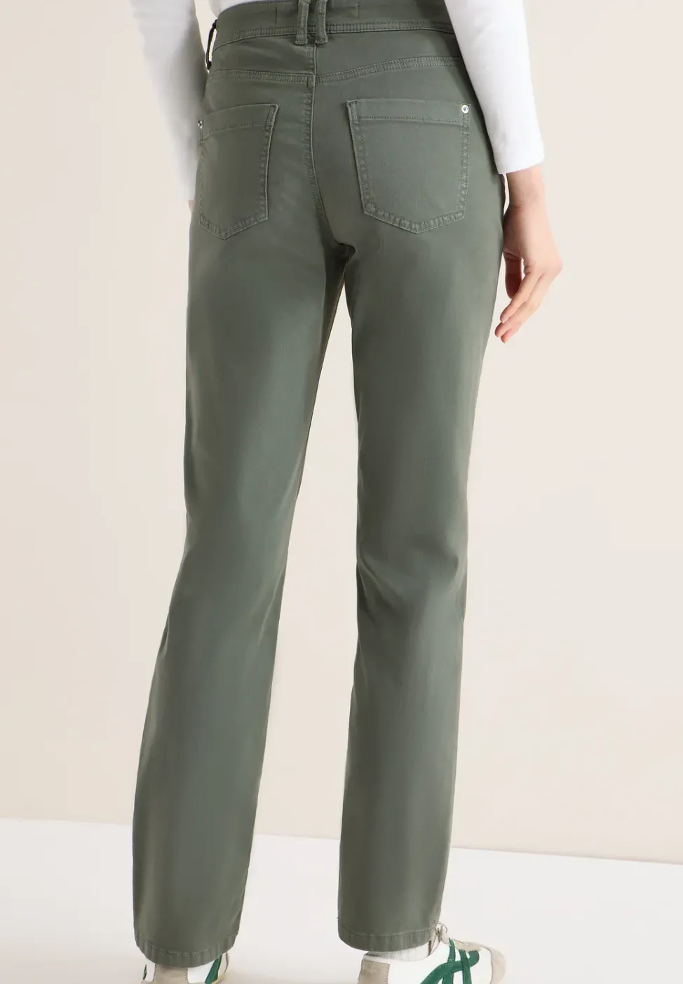 Straight Leg Hose