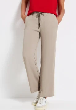 Straight Leg Hose