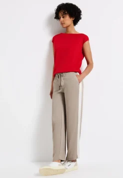 Straight Leg Hose
