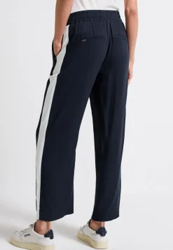 Straight Leg Hose