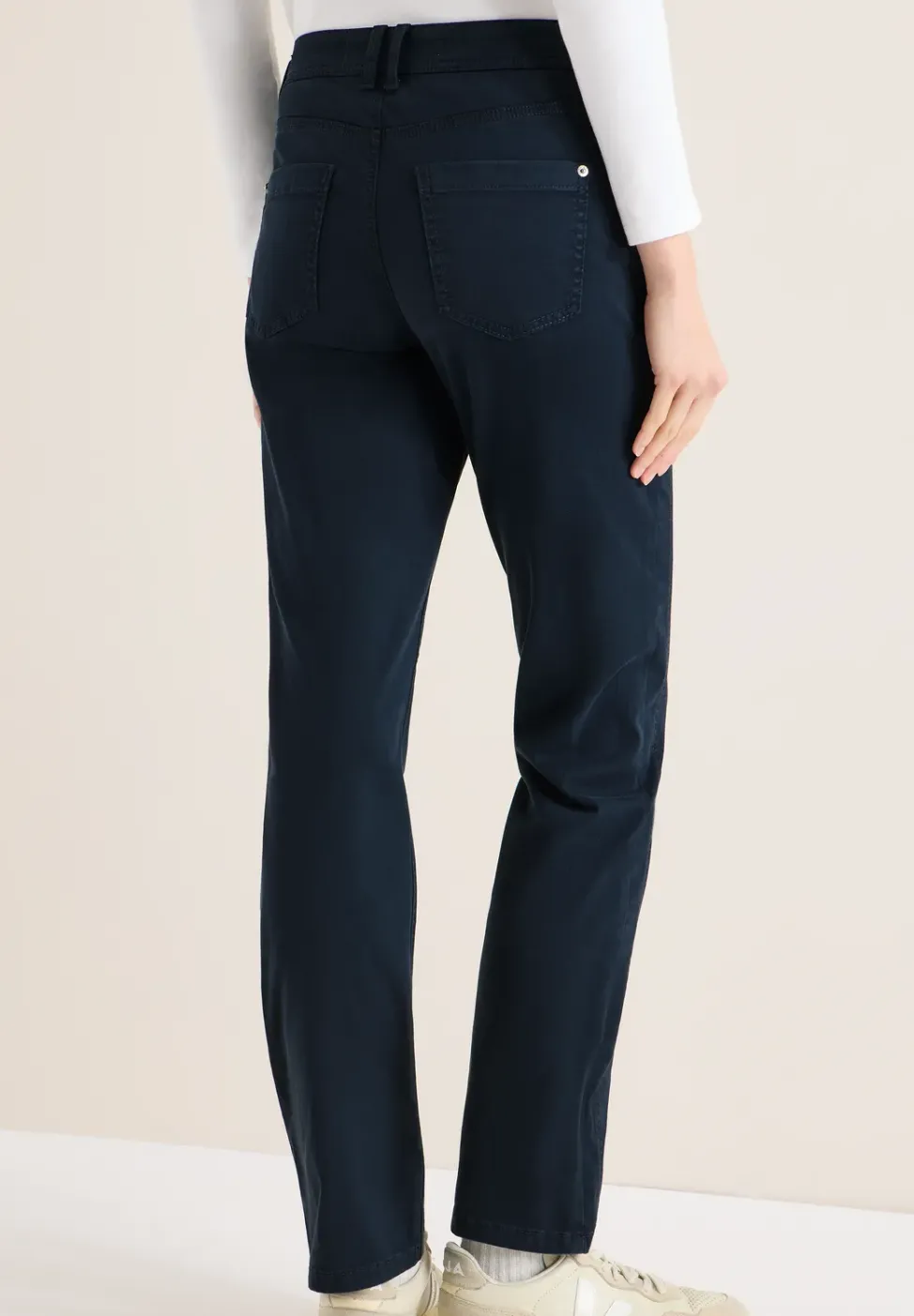 Straight Leg Hose