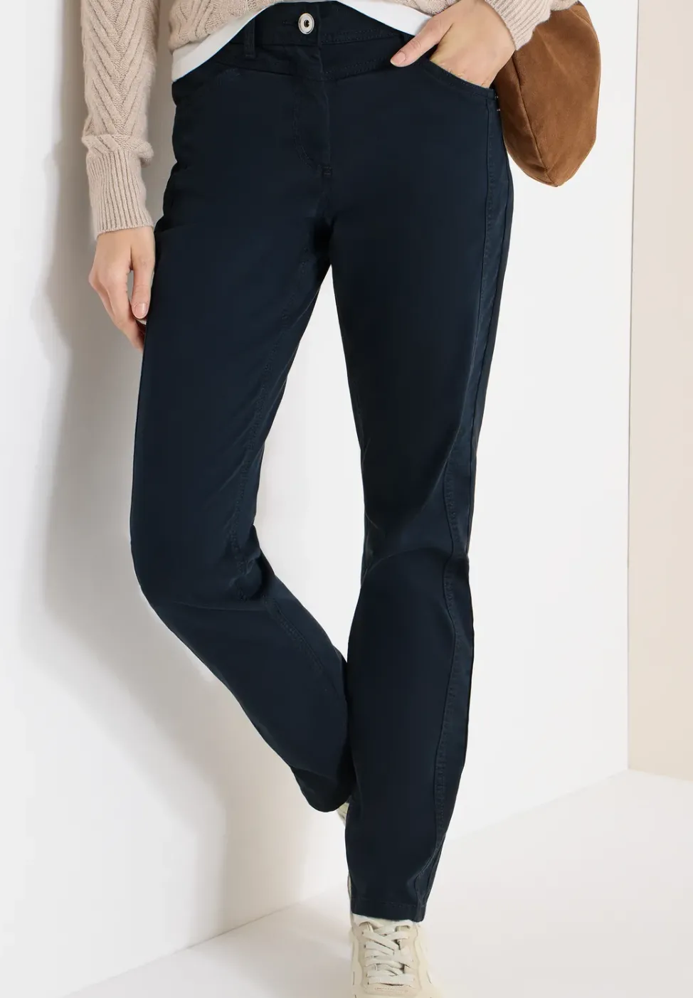 Straight Leg Hose