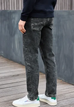 Straight Leg Jeans