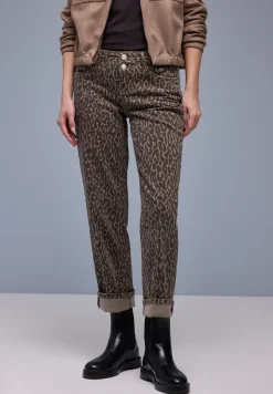 Straight Leg Jeans