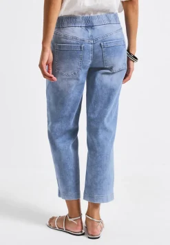 Straight Leg Jeans