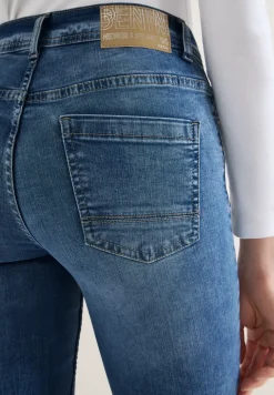 Straight Leg Jeans