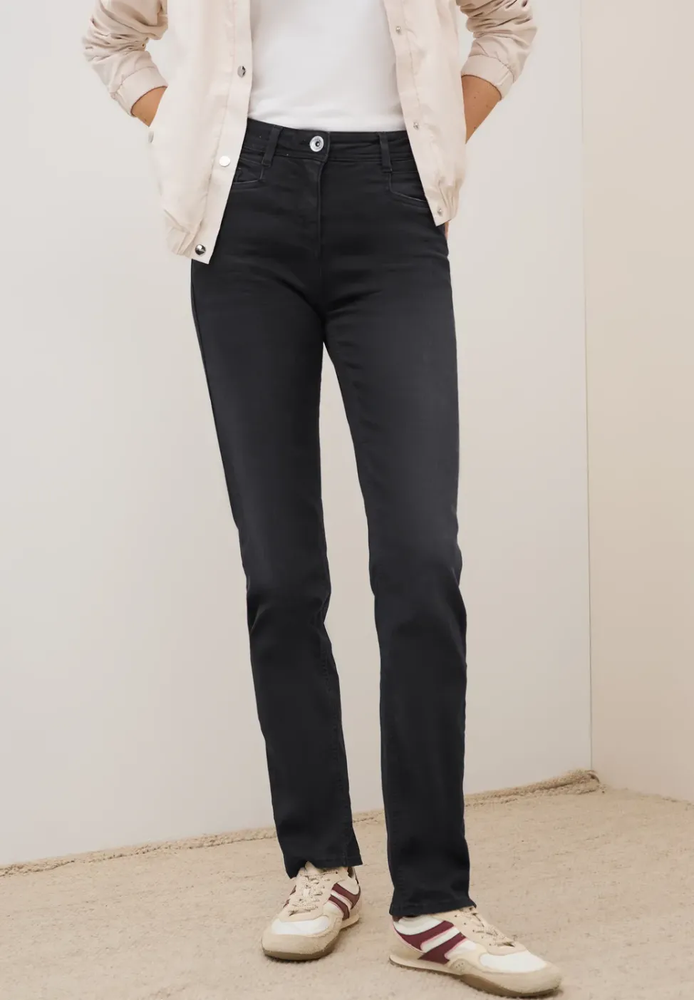 Straight Leg Jeans