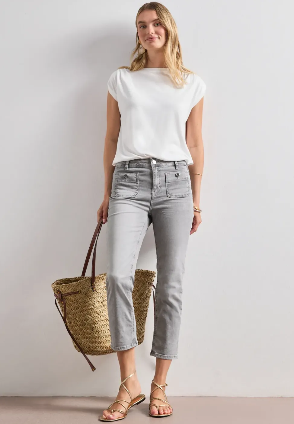 Straight Leg Jeans mit aufgesetzten Taschen