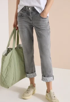 Straight Leg Jeans mit Saumdetail