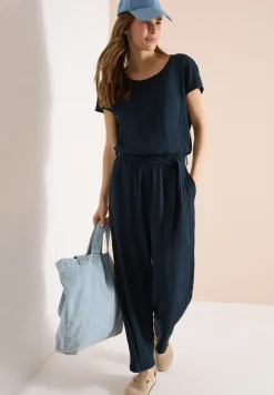 Straight Leg Jumpsuit mit Struktur