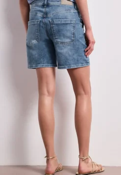 Straight Leg Shorts im Casual Fit