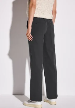 Straight Leg Twill Hose