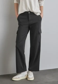 Straight Leg Cargo Hose