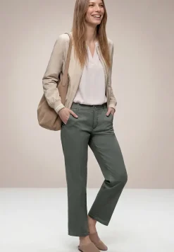 Straight Leg Chino im Casual Fit