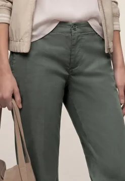 Straight Leg Chino im Casual Fit