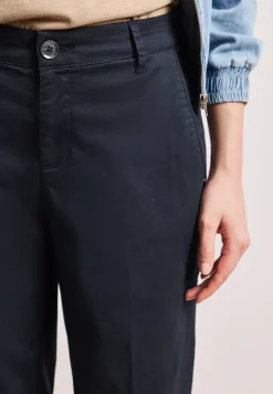 Straight Leg Chino im Casual Fit