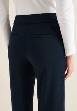 Straight Leg Hose