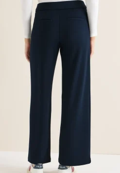 Straight Leg Hose
